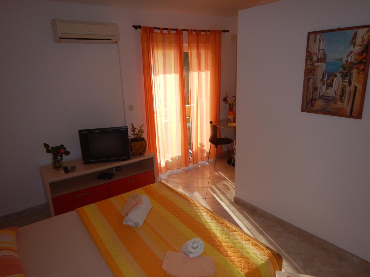 Apartments Val'S Osljak Preko Luaran gambar