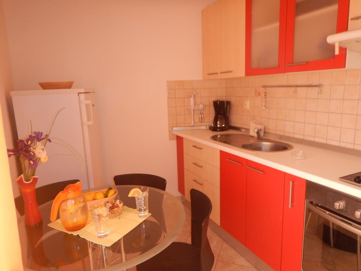 Apartments Val'S Osljak Preko Luaran gambar